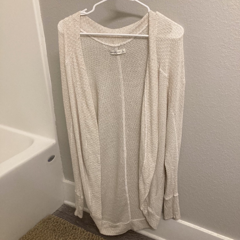 Abercrombie & Fitch cardigan